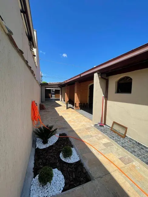 Foto 6 de Casa com 4 quartos à venda, 360m2 em Jardim Alvorada, Mococa - SP