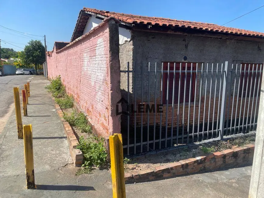 Foto 1 de Casa com 2 quartos à venda, 204m2 em Vila Santa Rosa, Mococa - SP