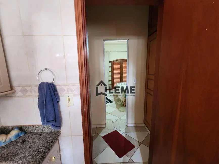 Foto 9 de Casa com 6 quartos à venda, 558m2 em Aparecida, Mococa - SP