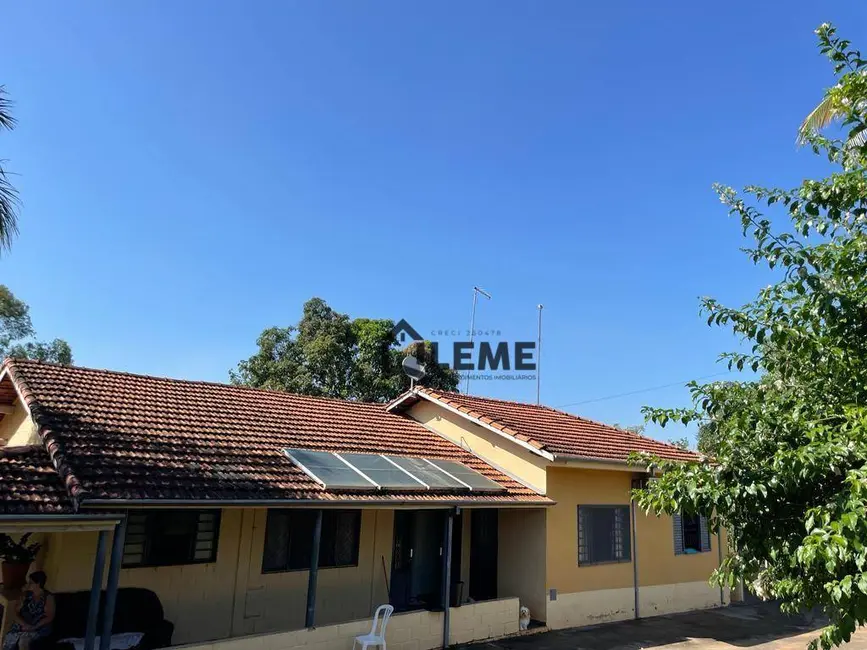 Foto 5 de Chácara com 3 quartos à venda, 2464m2 em Vila Lambari, Mococa - SP