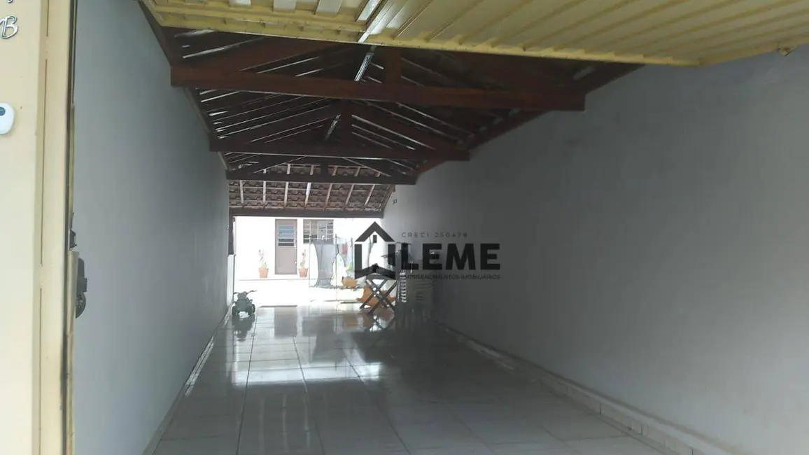 Casa com 3 quartos à venda, 360m2 em Brás, Mococa - SP - imagem 3 Foto 3 de Casa com 3 quartos à venda, 360m2 em Brás, Mococa - SP