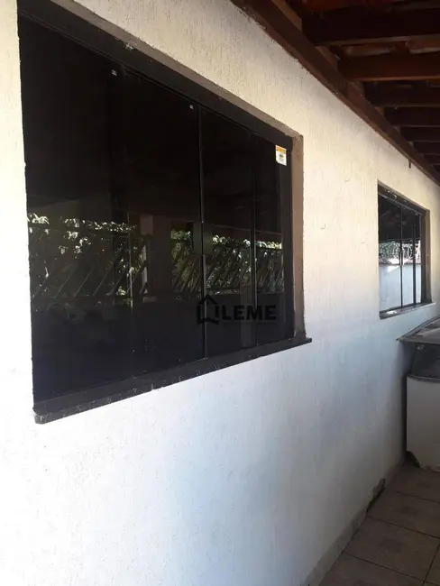 Foto 3 de Casa com 2 quartos à venda, 180m2 em Conjunto Habitacional Nelson Niero, Mococa - SP