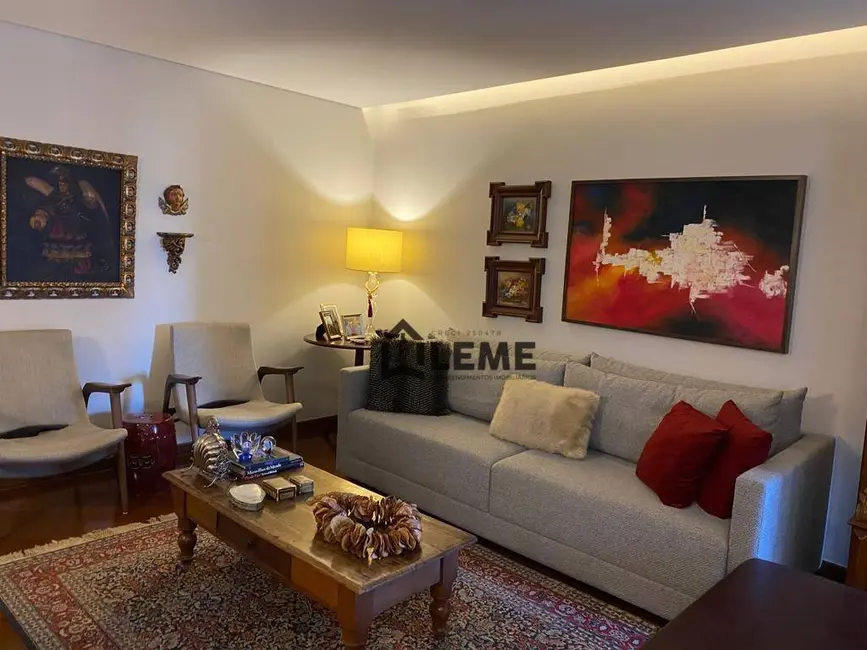 Apartamento com 3 quartos à venda, 150m2 em Vila Madalena, São Paulo - SP - imagem 3 Foto 3 de Apartamento com 3 quartos à venda, 150m2 em Vila Madalena, São Paulo - SP