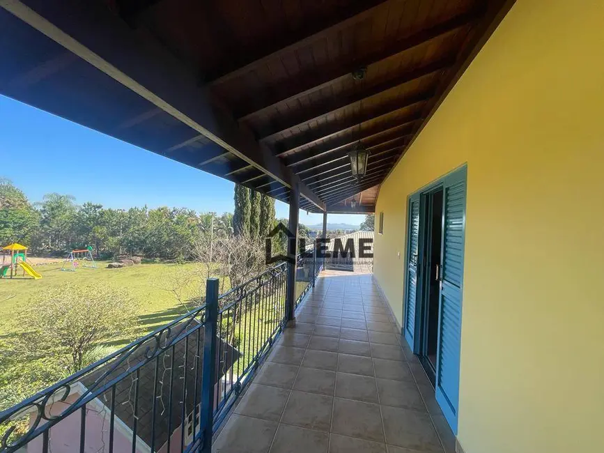 Sítio / Rancho com 2 quartos à venda, 4500m2 em Vila Lambari, Mococa - SP - imagem 3 Foto 3 de Sítio / Rancho com 2 quartos à venda, 4500m2 em Vila Lambari, Mococa - SP