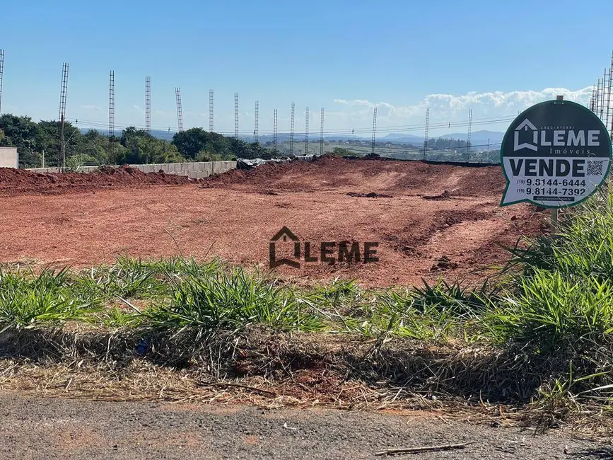 Foto 1 de Terreno / Lote à venda, 300m2 em Vila Naufel, Mococa - SP