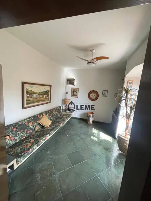 Foto 1 de Casa com 3 quartos à venda, 526m2 em Jardim Lavínia, Mococa - SP