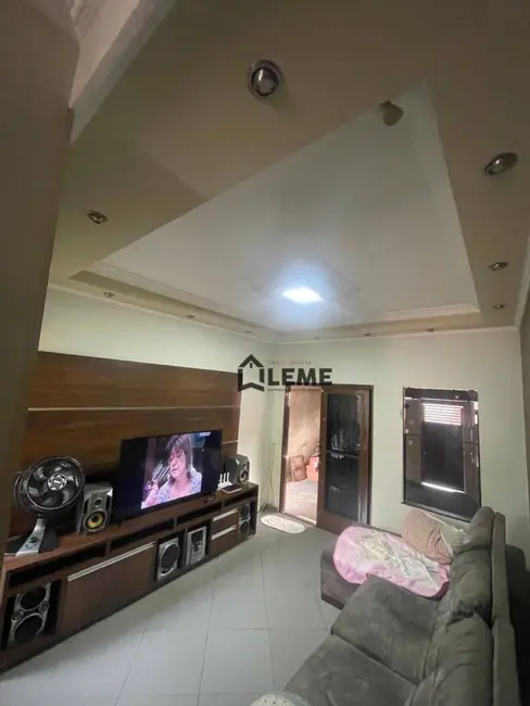 Foto 9 de Casa com 2 quartos à venda, 165m2 em Jardim Progresso, Mococa - SP