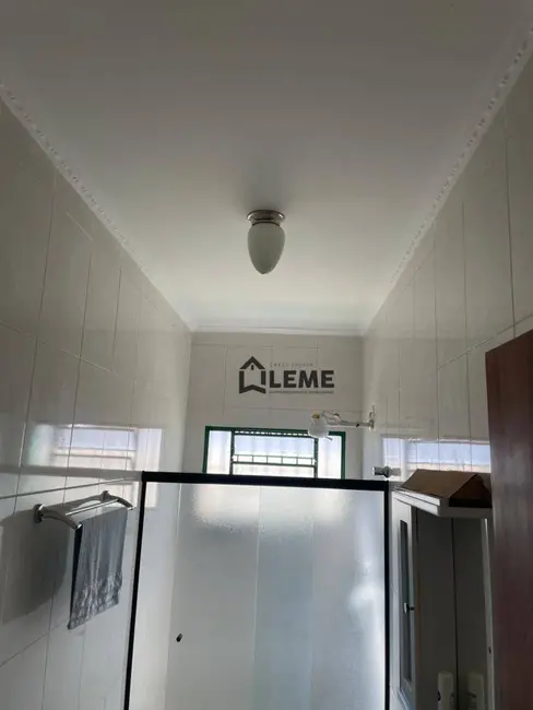 Foto 8 de Casa com 3 quartos à venda, 360m2 em Jardim Chico Piscina, Mococa - SP