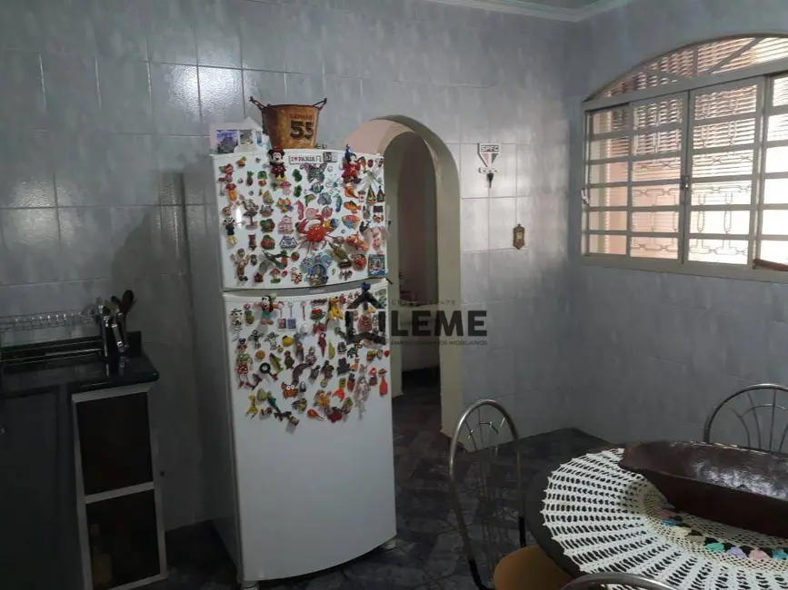 Foto 2 de Casa com 3 quartos à venda, 176m2 em Geraldo Correia de Carvalho, Ribeirao Preto - SP