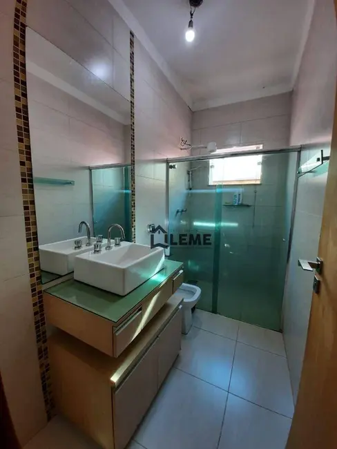 Casa com 3 quartos à venda, 437m2 em Aparecida, Mococa - SP - imagem 7 Foto 7 de Casa com 3 quartos à venda, 437m2 em Aparecida, Mococa - SP