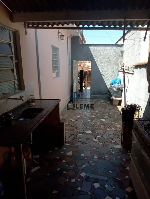 Foto 9 de Casa com 3 quartos à venda, 300m2 em Jardim Santa Clara, Mococa - SP