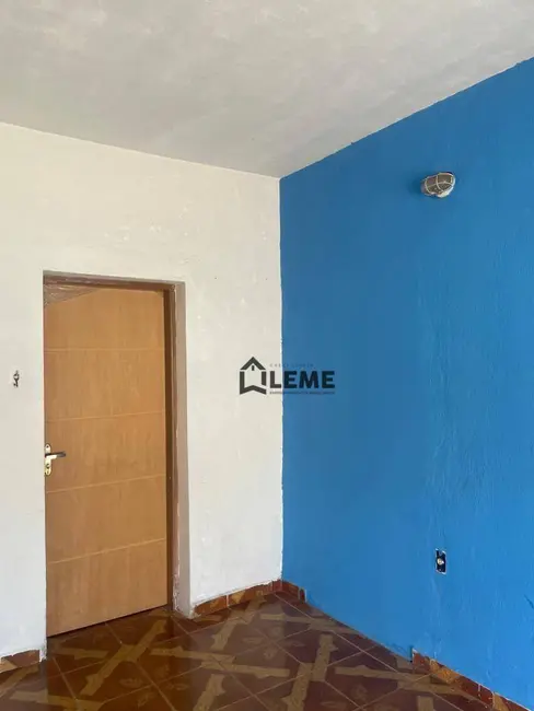 Casa com 3 quartos à venda e para alugar, 205m2 em Jardim São Francisco, Mococa - SP - imagem 9 Foto 9 de Casa com 3 quartos à venda e para alugar, 205m2 em Jardim São Francisco, Mococa - SP