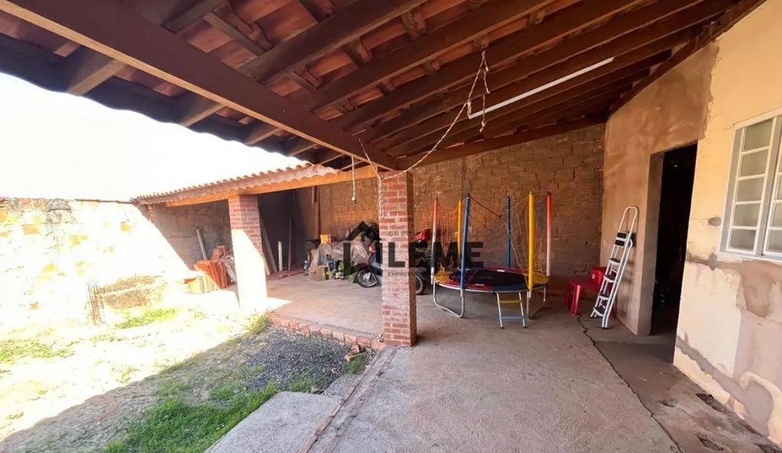 Foto 3 de Casa com 2 quartos à venda, 255m2 em Residencial Carlito Quilici, Mococa - SP