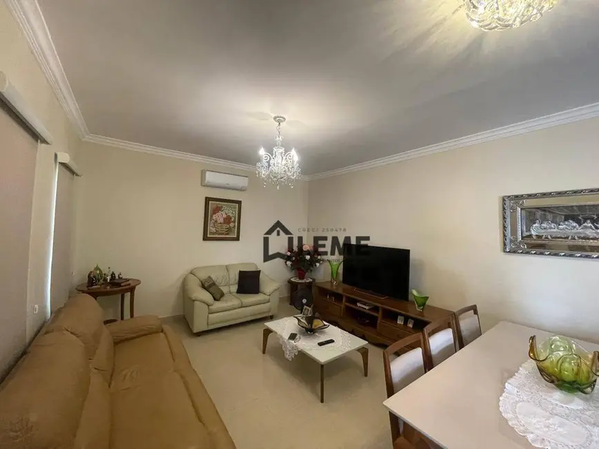 Foto 4 de Casa com 3 quartos à venda, 303m2 em Jardim Morro Azul, Mococa - SP