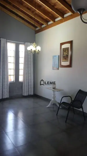 Foto 2 de Casa com 1 quarto à venda, 250m2 em Mococa - SP