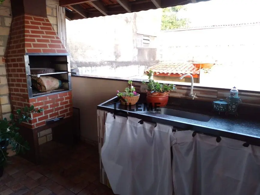 Foto 7 de Casa com 3 quartos à venda, 300m2 em Jardim Nova Mococa, Mococa - SP