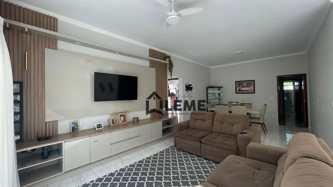 Foto 5 de Casa de Condomínio com 3 quartos à venda, 420m2 em Jardim da Paineira, Mococa - SP