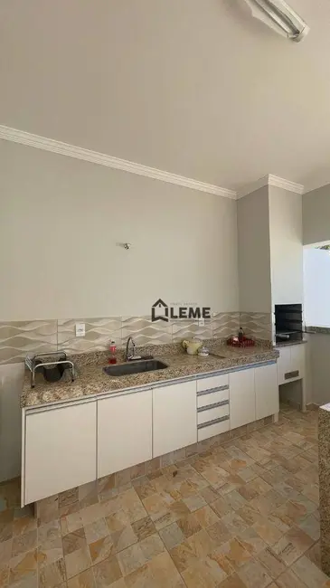 Foto 4 de Casa de Condomínio com 3 quartos à venda, 420m2 em Jardim da Paineira, Mococa - SP