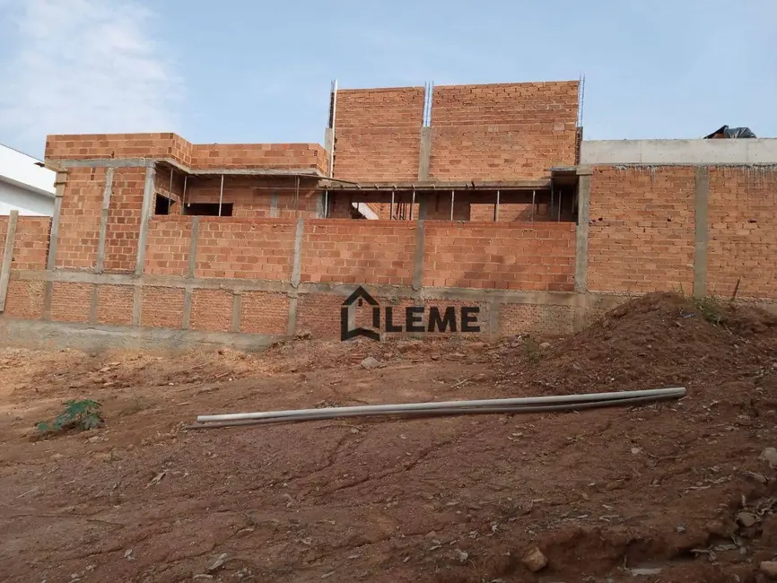 Foto 1 de Casa de Condomínio com 4 quartos à venda, 427m2 em Vila Lambari, Mococa - SP