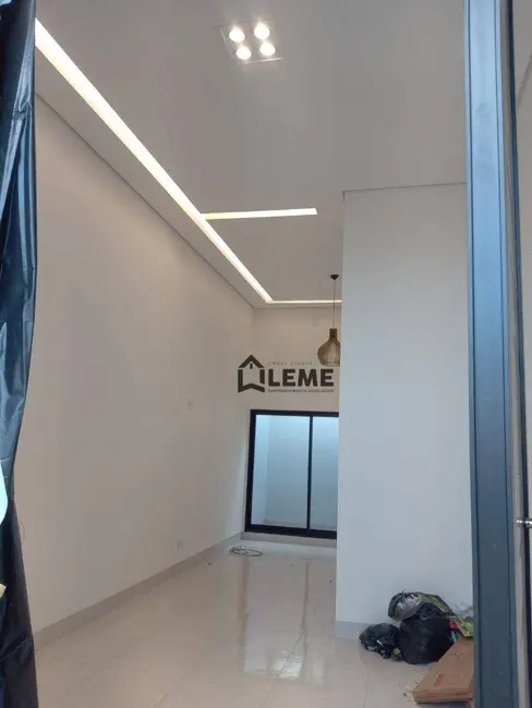 Casa com 3 quartos à venda, 180m2 em Jardim Botânico, Mococa - SP - imagem 5 Foto 5 de Casa com 3 quartos à venda, 180m2 em Jardim Botânico, Mococa - SP