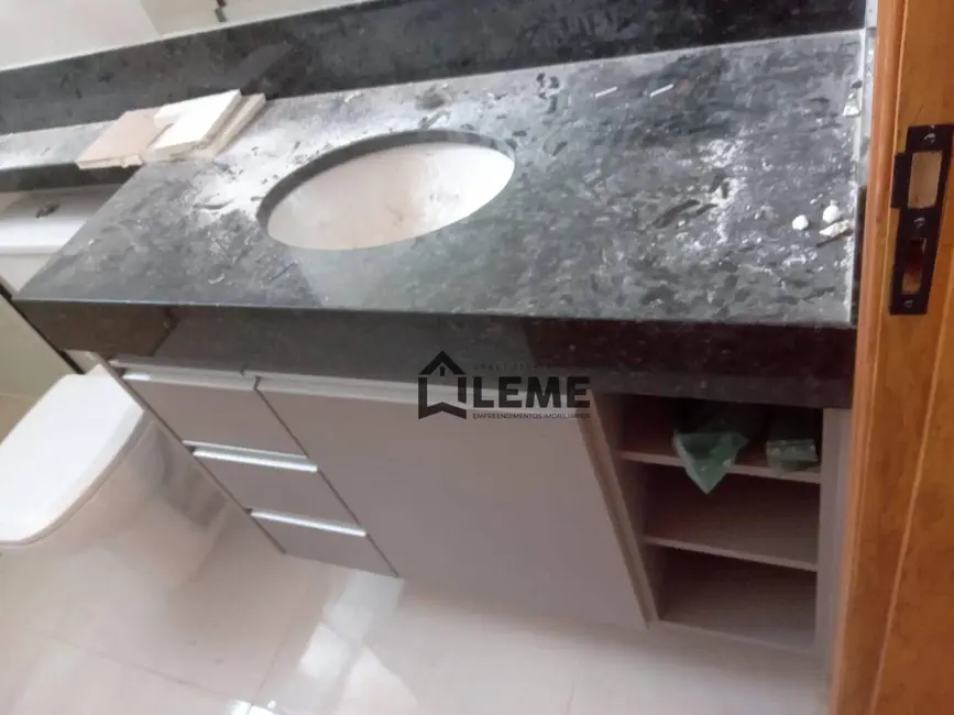 Casa com 3 quartos à venda, 180m2 em Jardim Botânico, Mococa - SP - imagem 9 Foto 9 de Casa com 3 quartos à venda, 180m2 em Jardim Botânico, Mococa - SP