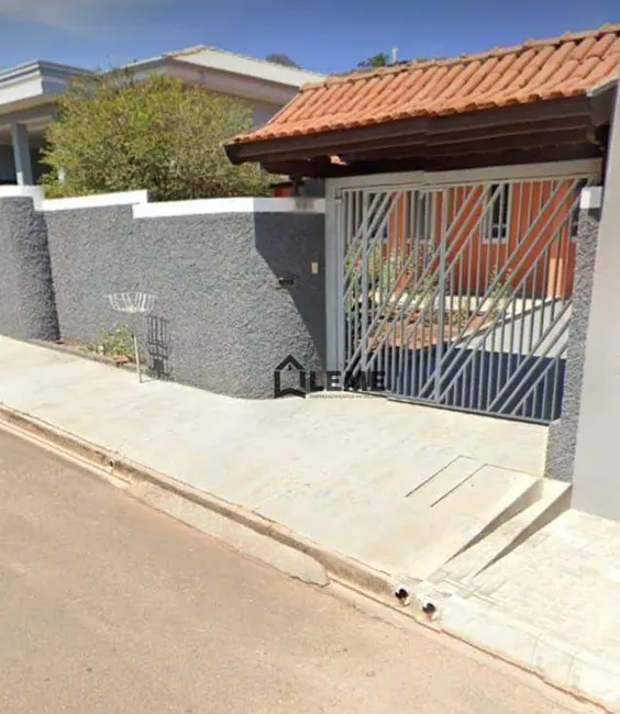 Foto 1 de Casa com 3 quartos à venda, 324m2 em Sao Sebastiao Da Grama - SP