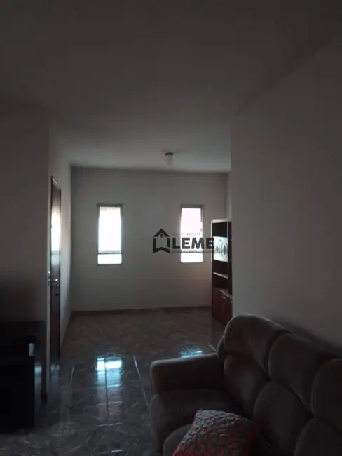 Foto 7 de Casa com 3 quartos à venda, 324m2 em Sao Sebastiao Da Grama - SP