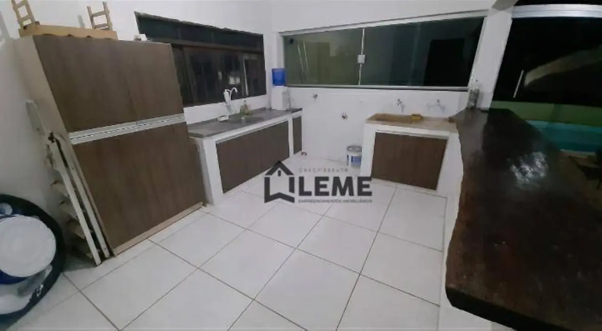 Chácara com 4 quartos à venda, 3410m2 em Vila Lambari, Mococa - SP - imagem 8 Foto 8 de Chácara com 4 quartos à venda, 3410m2 em Vila Lambari, Mococa - SP