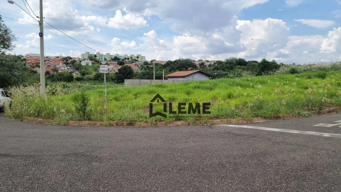 Foto 3 de Terreno / Lote à venda, 376m2 em Mococa - SP