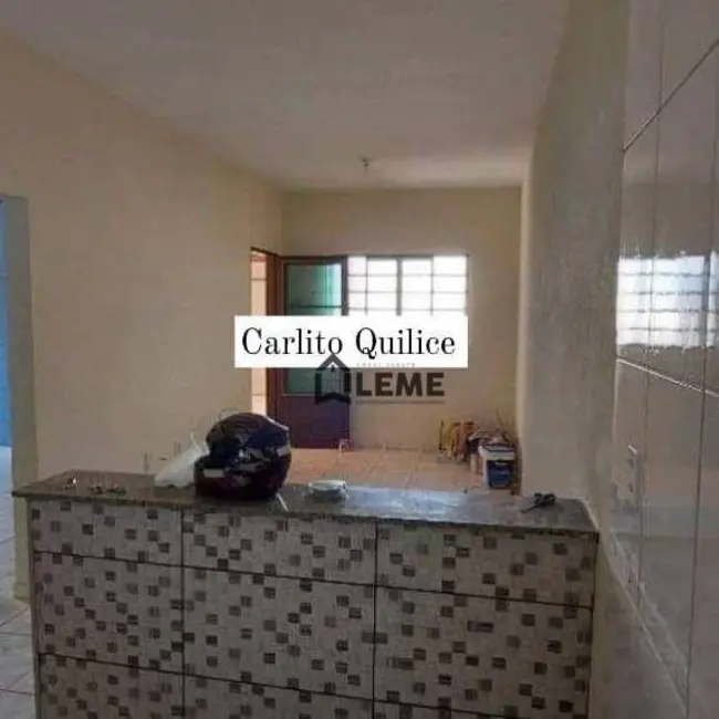 Foto 2 de Casa com 3 quartos à venda, 250m2 em Residencial Carlito Quilici, Mococa - SP
