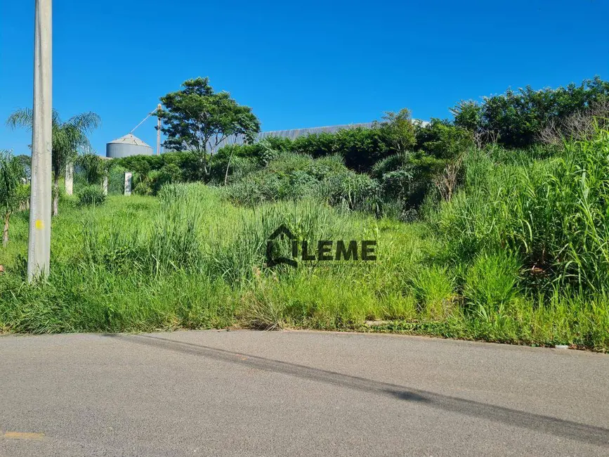 Foto 5 de Terreno / Lote à venda, 472m2 em Mococa - SP