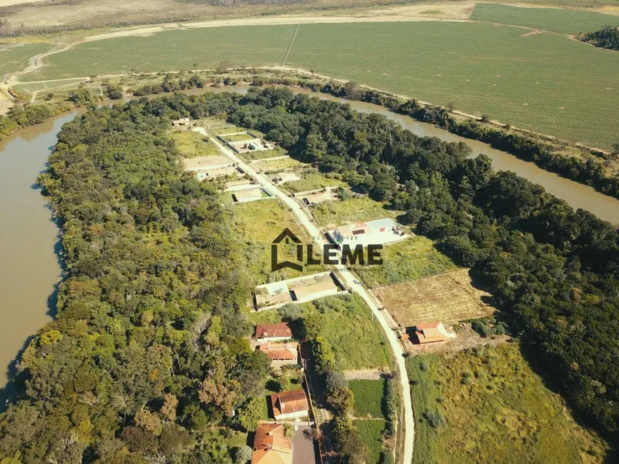 Foto 5 de Sítio / Rancho à venda, 840m2 em Vila Lambari, Mococa - SP