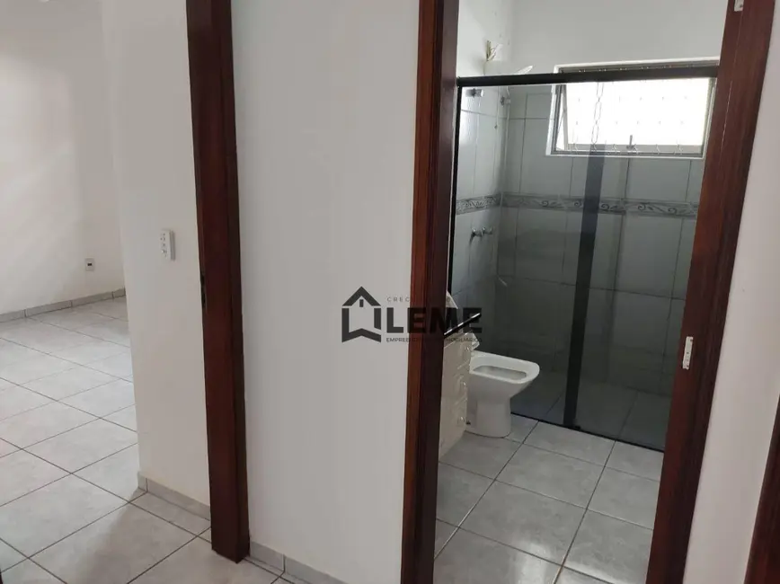 Casa com 3 quartos à venda e para alugar, 360m2 em Jardim Residencial do Bosque, Mococa - SP - imagem 8 Foto 8 de Casa com 3 quartos à venda e para alugar, 360m2 em Jardim Residencial do Bosque, Mococa - SP