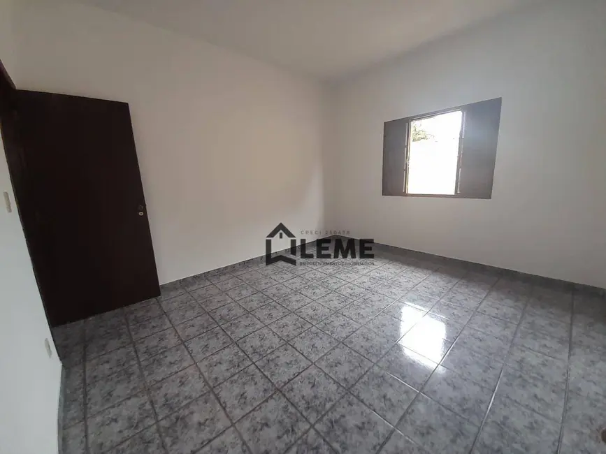 Casa com 4 quartos à venda, 754m2 em Mococa - SP - imagem 4 Foto 4 de Casa com 4 quartos à venda, 754m2 em Mococa - SP