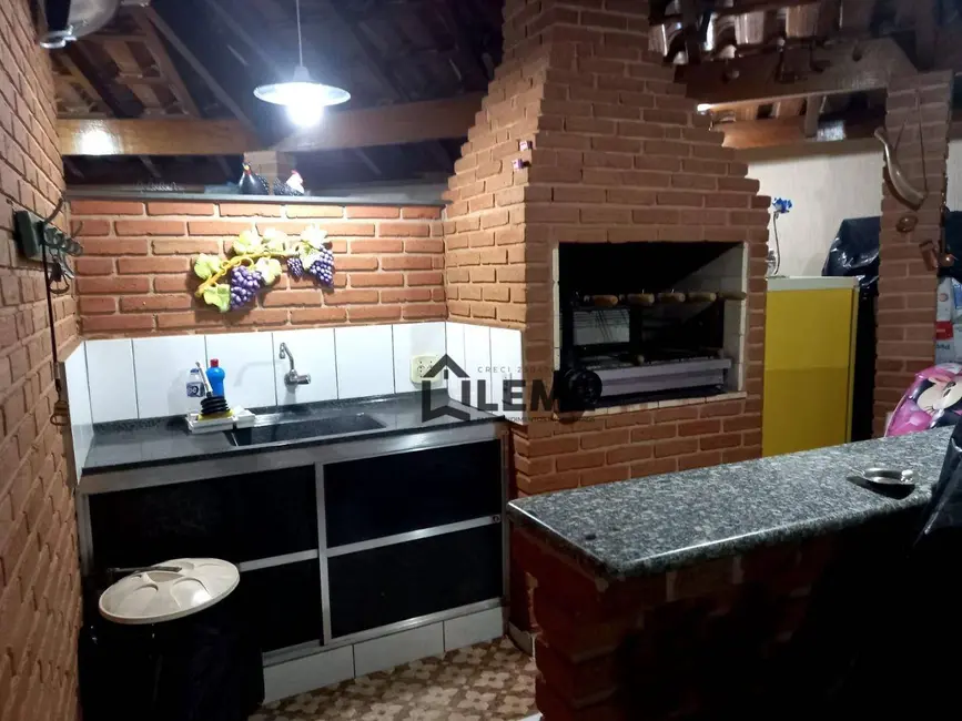 Casa com 3 quartos à venda em Jardim São Domingos, Mococa - SP - imagem 5 Foto 5 de Casa com 3 quartos à venda em Jardim São Domingos, Mococa - SP