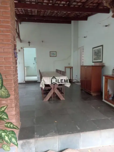 Foto 4 de Casa com 3 quartos à venda, 475m2 em Centro, Mococa - SP