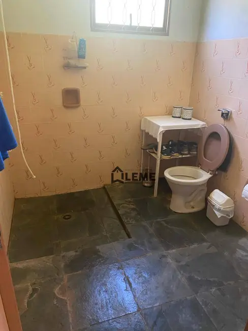 Foto 11 de Chácara à venda, 2000m2 em Vila Lambari, Mococa - SP