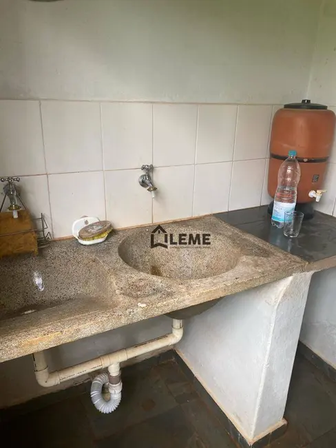 Foto 12 de Chácara à venda, 2000m2 em Vila Lambari, Mococa - SP