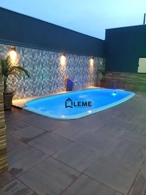 Foto 3 de Casa com 2 quartos à venda, 250m2 em Guaxupe - MG