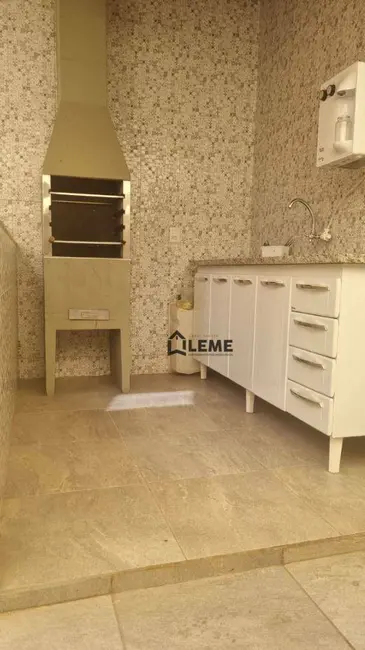 Foto 7 de Casa com 4 quartos à venda, 600m2 em Jardim Chico Piscina, Mococa - SP