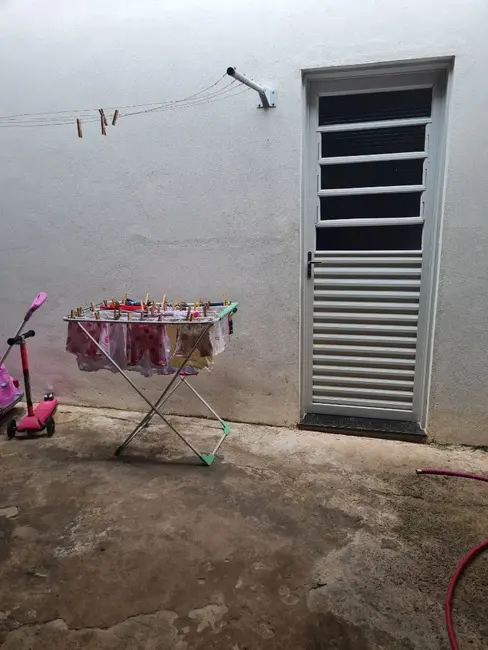 Foto 5 de Casa com 2 quartos à venda, 290m2 em Anita Venturi Prícoli, Mococa - SP