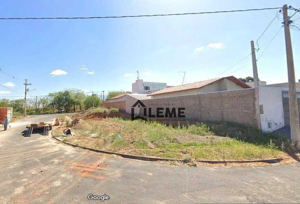 Foto 1 de Terreno / Lote à venda em Jardim Botânico, Mococa - SP