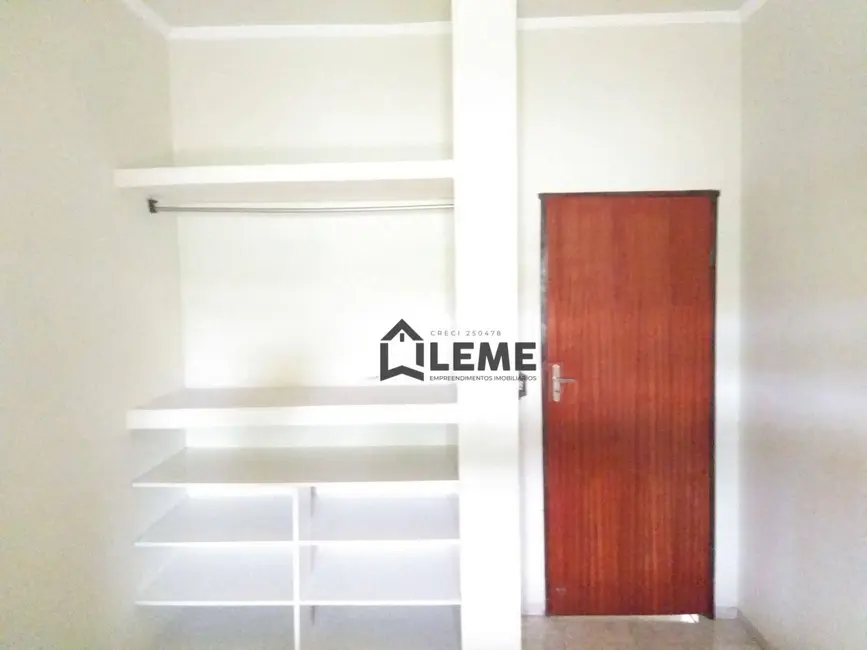 Foto 2 de Casa com 3 quartos à venda, 300m2 em Jardim Primavera, Mococa - SP