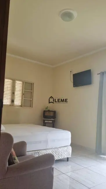 Foto 8 de Casa com 3 quartos à venda, 437m2 em Aparecida, Mococa - SP