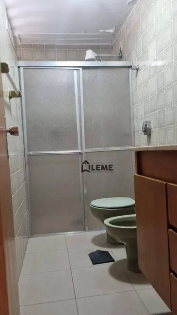 Apartamento com 3 quartos para alugar em Centro, Mococa - SP - imagem 3 Foto 3 de Apartamento com 3 quartos para alugar em Centro, Mococa - SP