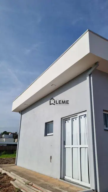 Casa com 2 quartos à venda, 302m2 em Mococa - SP - imagem 3 Foto 3 de Casa com 2 quartos à venda, 302m2 em Mococa - SP