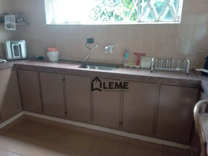 Foto 2 de Casa com 4 quartos à venda, 483m2 em Centro, Mococa - SP