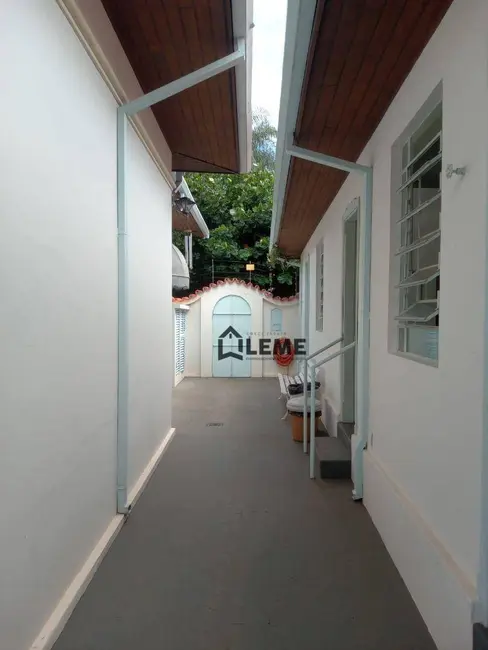 Foto 4 de Casa com 4 quartos à venda, 483m2 em Centro, Mococa - SP