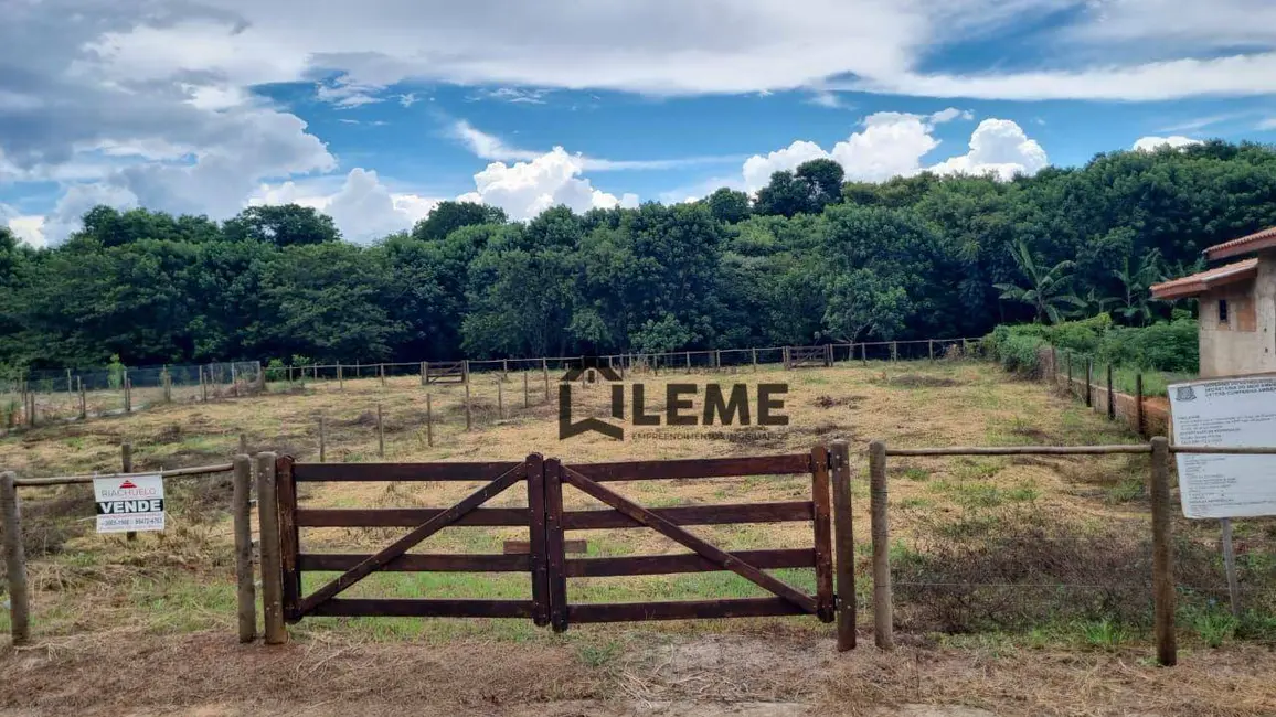 Foto 2 de Chácara à venda, 840m2 em Vila Lambari, Mococa - SP