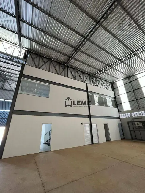 Armazém / Galpão para alugar, 1166m2 em Vila Lambari, Mococa - SP - imagem 3 Foto 3 de Armazém / Galpão para alugar, 1166m2 em Vila Lambari, Mococa - SP